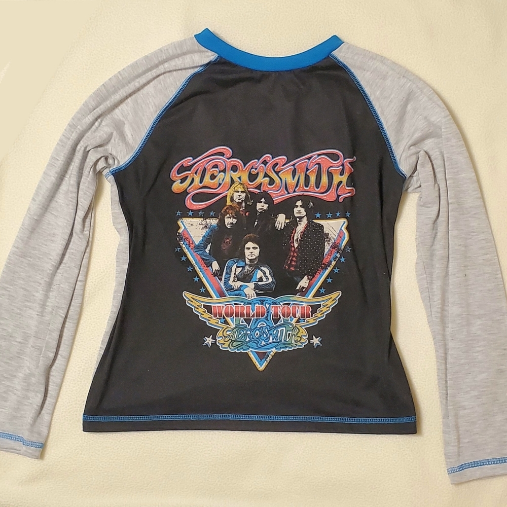 Aerosmith World Tour Girls Kids T-Shirt Large Long-Sleeve Flame Resistant